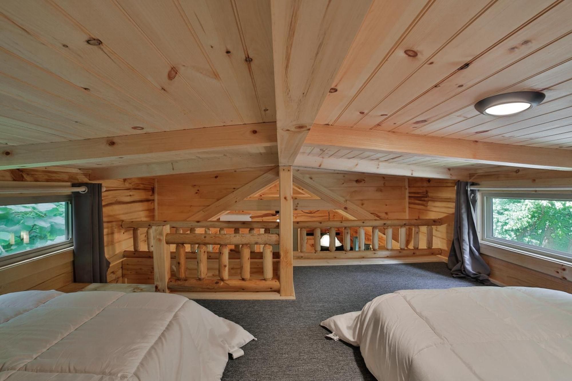 River Cabin Hot Tub & Swim Spa Near Downtown Chattanooga Extérieur photo