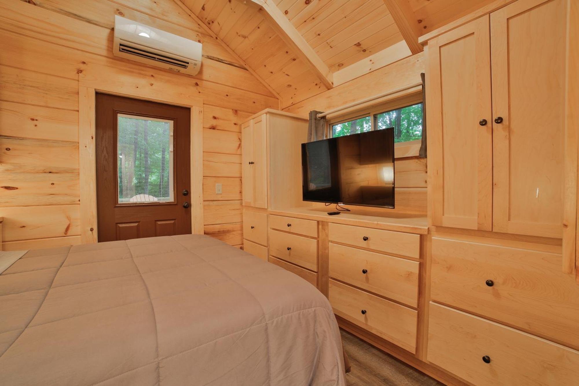River Cabin Hot Tub & Swim Spa Near Downtown Chattanooga Extérieur photo